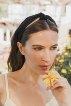 Woven Top Knot Headband 🌼