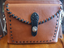 Concealed Carry Evelyn Leather Crossbody by Lady Conceal