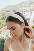 Woven Top Knot Headband 🌼